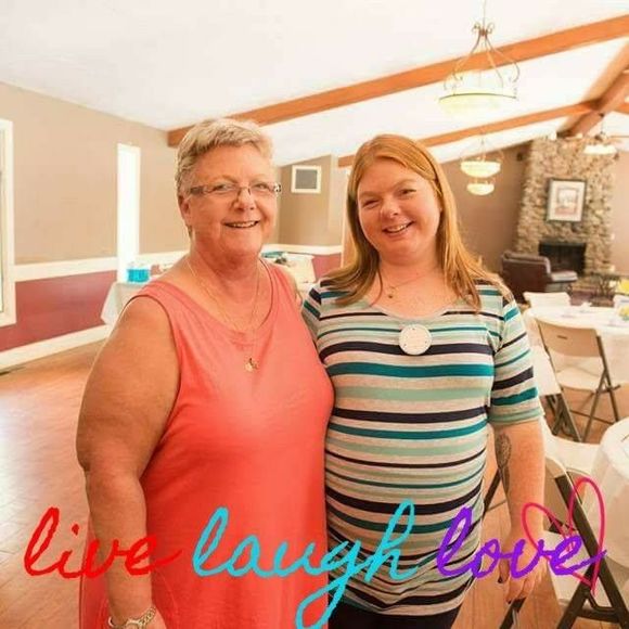 Meet your Posher, Cathy - Picture 1 of 1